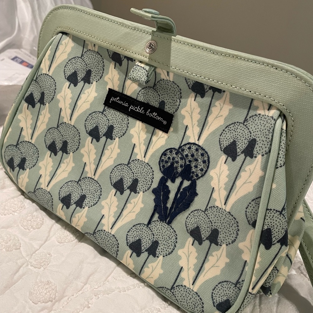 NWT Petunia Pickle Bottom Crosstown clutch